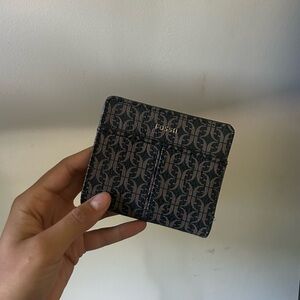 Fossil Wallet Compact Design
